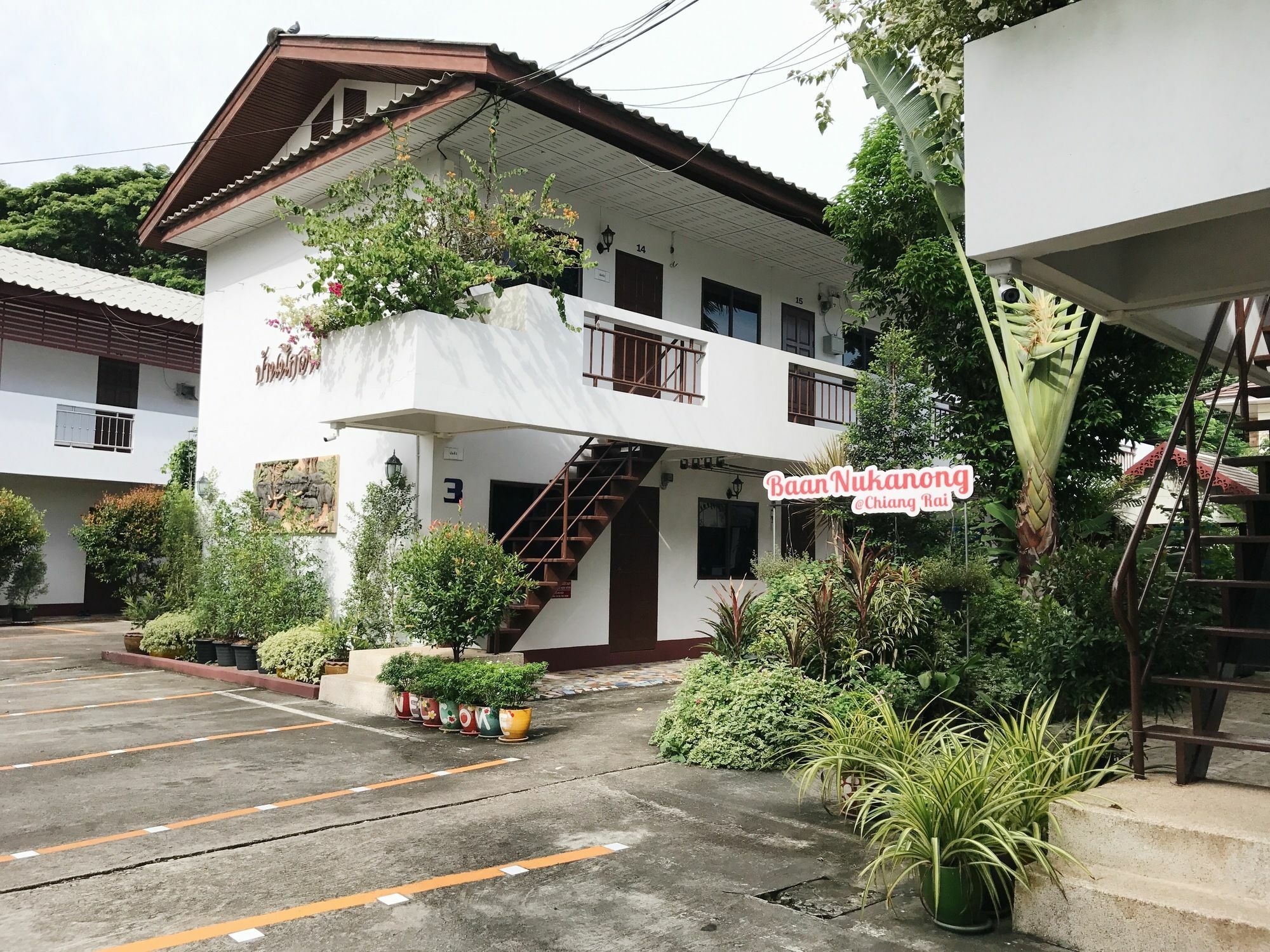 Baan Nukanong Pensión Chiang Rai Exterior foto
